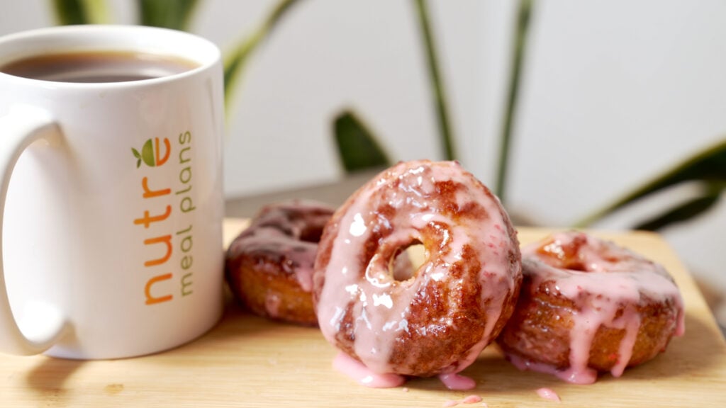 Low Carb Strawberry Donuts (3-Pack)